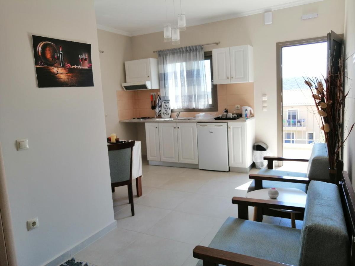 Ta Didymakia Apartments. أرغوستولي المظهر الخارجي الصورة