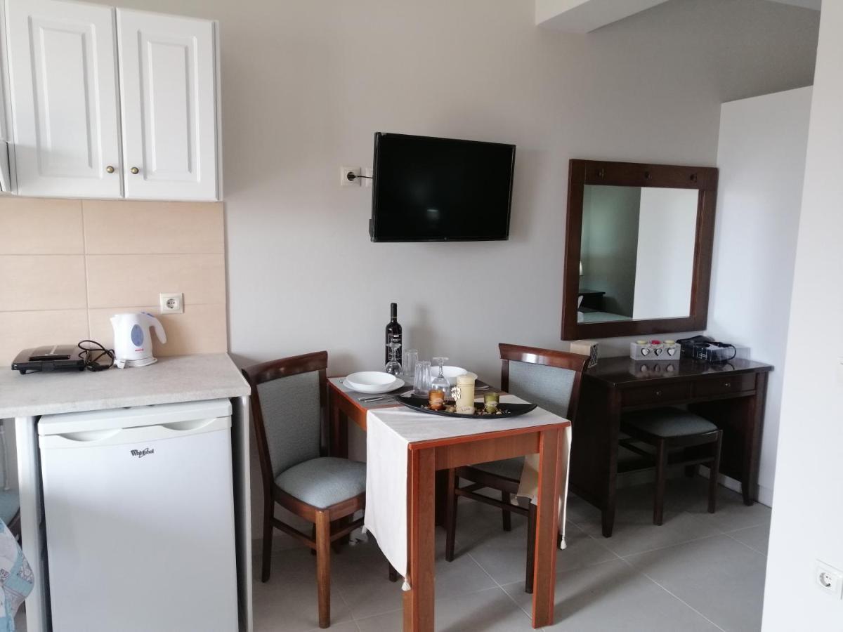 Ta Didymakia Apartments. أرغوستولي المظهر الخارجي الصورة