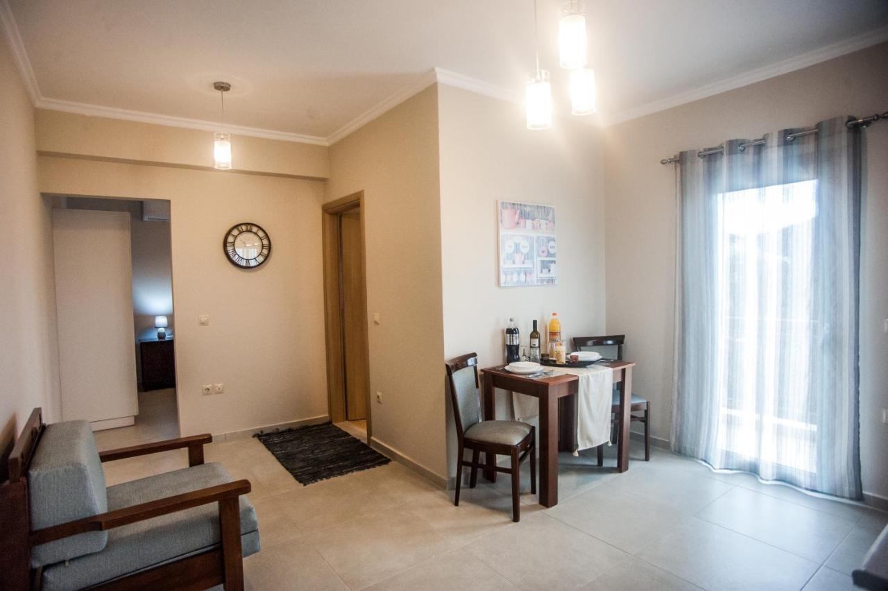 Ta Didymakia Apartments. أرغوستولي المظهر الخارجي الصورة