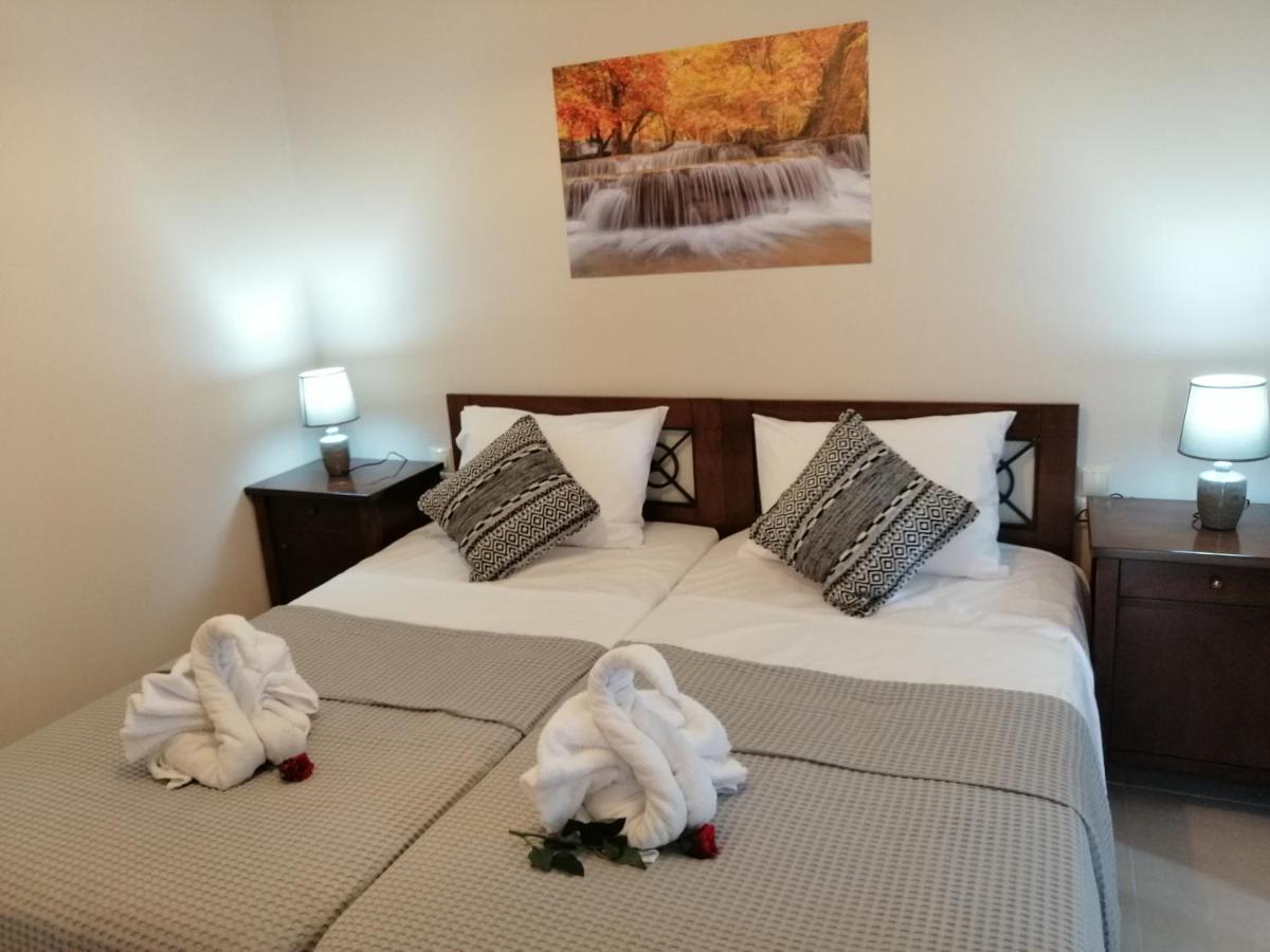 Ta Didymakia Apartments. أرغوستولي المظهر الخارجي الصورة