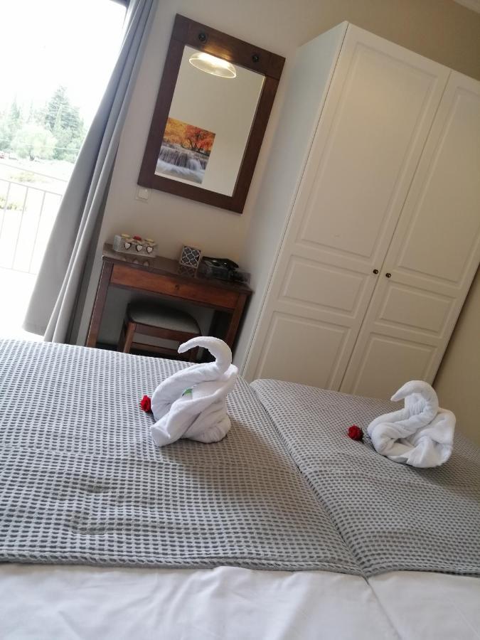 Ta Didymakia Apartments. أرغوستولي المظهر الخارجي الصورة